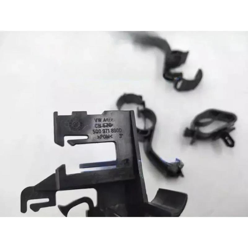 Oxygen Sensor Harness Bracket for VW C-Trek Golf 7 Magotan B8L Lamando Phideon Tiguan L Touran 5Q0971890E 5Q0971848C L5Q0971848B