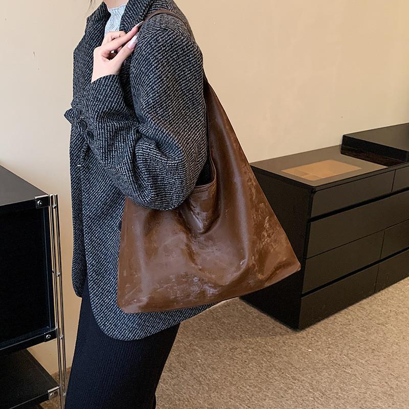 Stylish Korean Style Large Capacity Tote Bag 2023 Autumn Winter New Trend High-end Feel