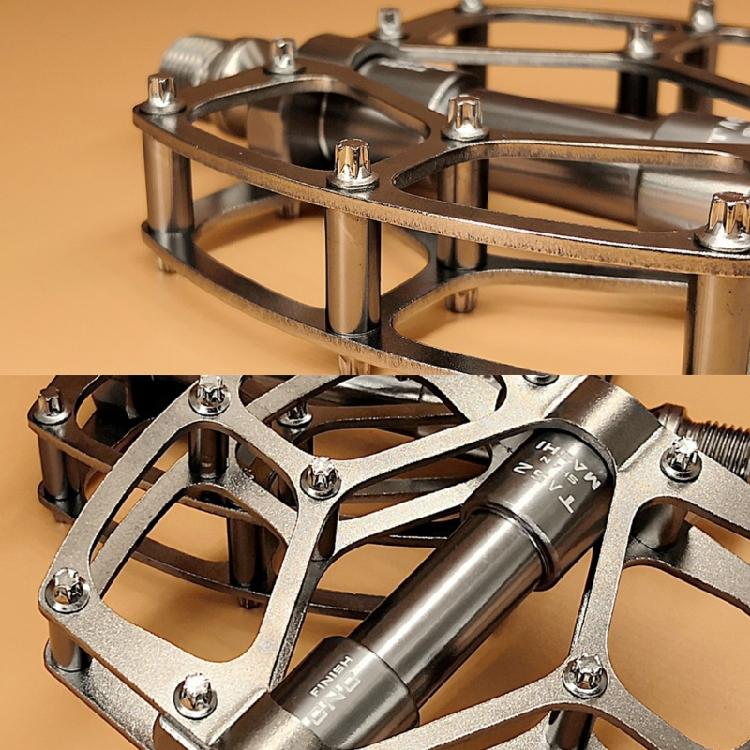 Mountain Bikes Pedals Light Weight Bicycles Pedals Nonslip Pedals Footboards Flat Platform Three Bearing 9/16In Thread