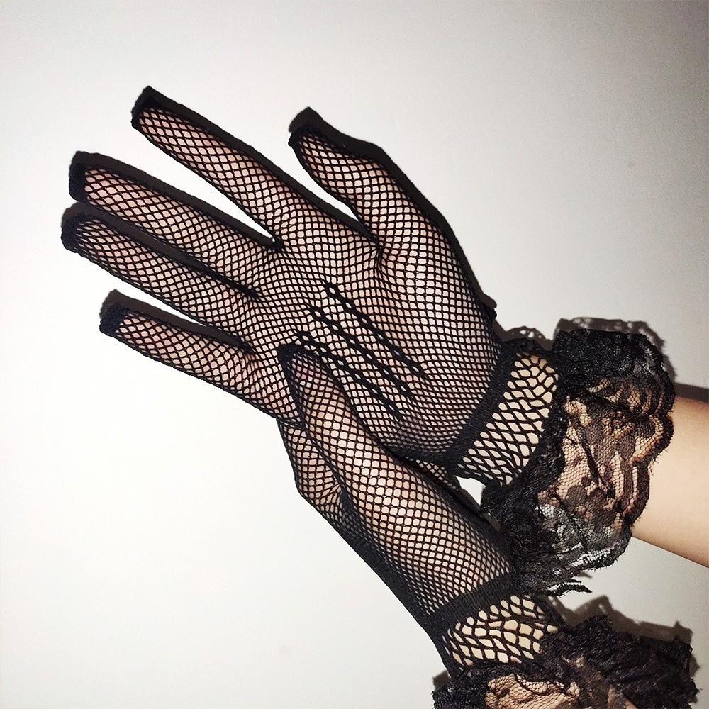 Soft Ruffle Lace Mittens Full Finger Thin Fishnet Mesh Gloves Mesh Hollow Out Lolita Lace Gloves