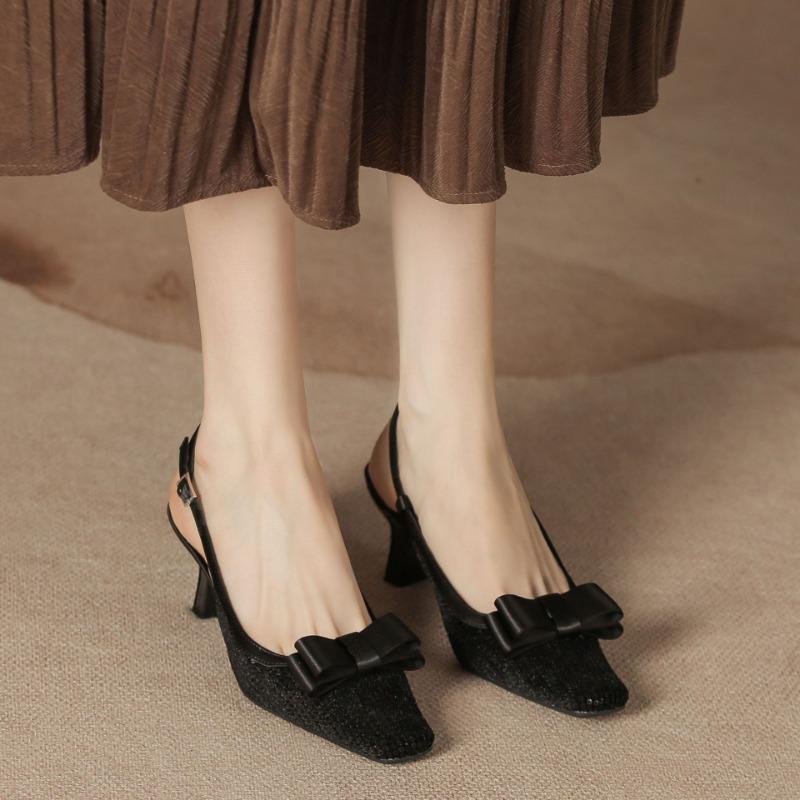 

H838-6 Босоножки на высоком каблуке Half Baotou, женские стельки из овчины с бусинами, пустые сандалии, женская универсальная обувь для детей 34 чёрный