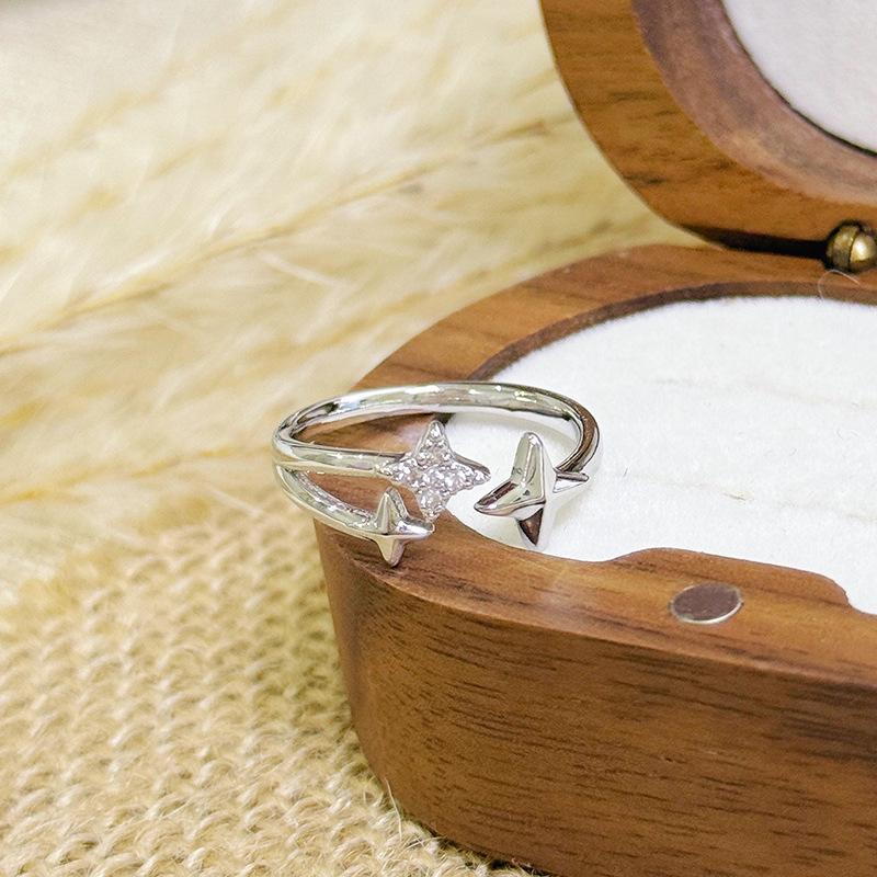 [Ice Crystal Butterfly Shadow] Sea Blue Zircon Exquisite Butterfly Opening Ring Light Luxury Niche Super Immortal Stacked Ring Woman