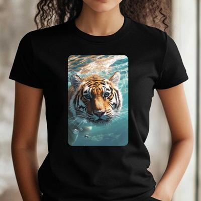 T-Shirt Frauen Tiger Schwimmt Im Ozean Motiv Baumwolle Größe XS Bis 3XLWird In Neuem Fenster Oder Tab Geöffnet