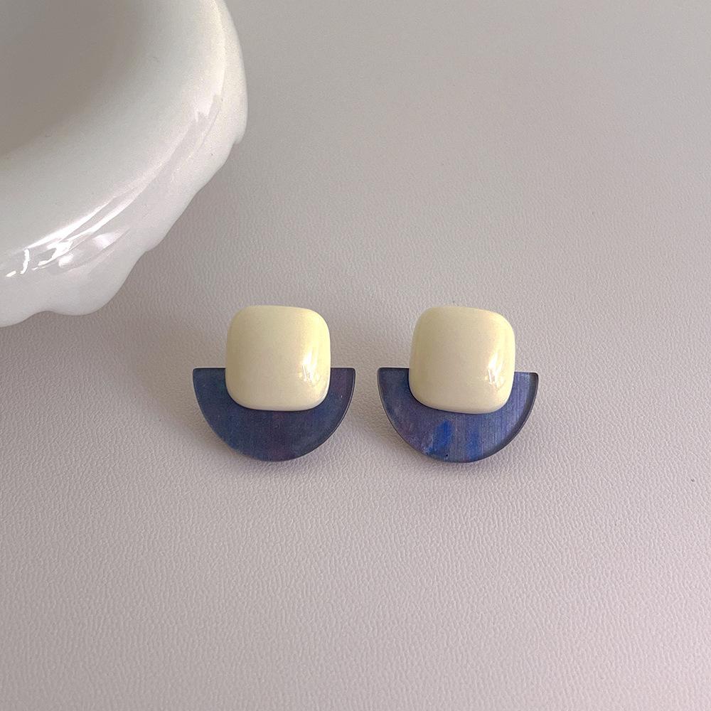New Personalized Candy Colored Earrings Women Splicing Acrylic Design Cute Fresh Fashionable Commuting Trend High-End Feeling