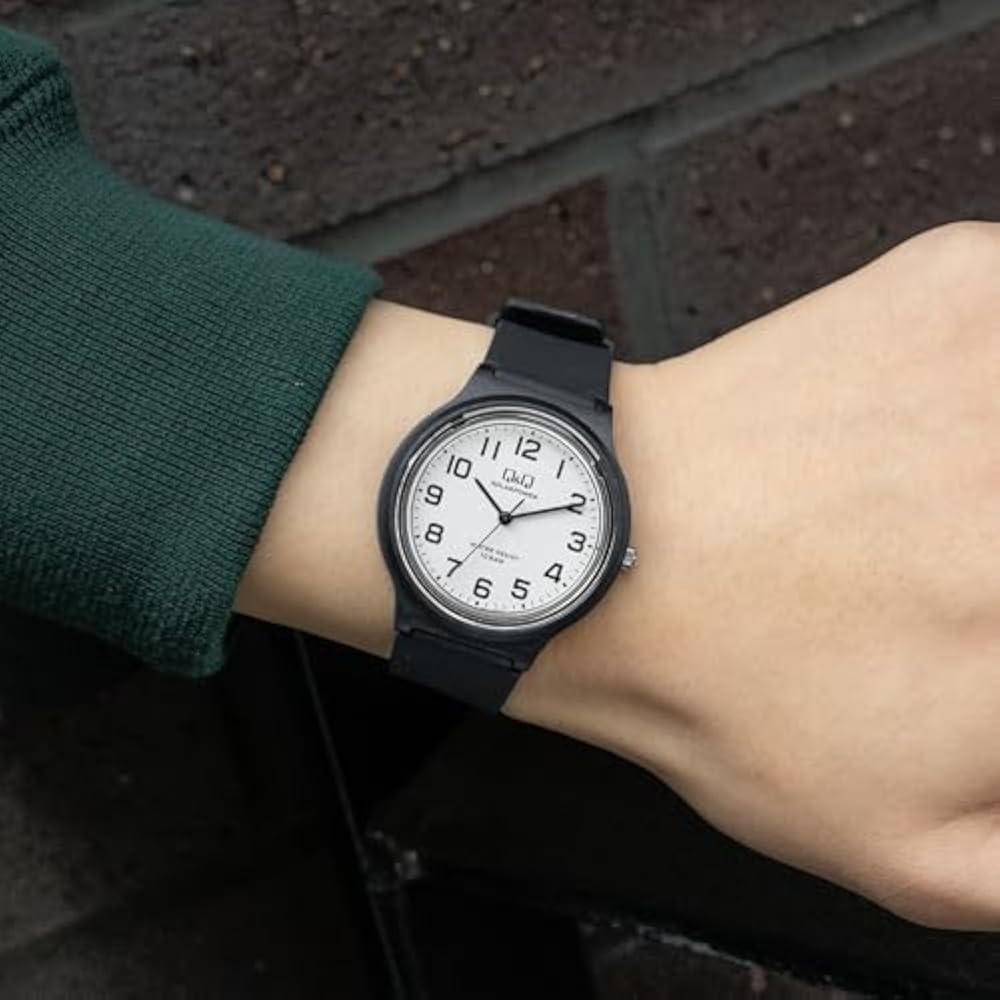 [Citizen Q&Q] Analog Solar Watch, 10 ATM, Waterproof, Urethane Strap, No Battery Replacement Requ...