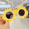 Women Party Sunglasses Cute Sun Flower Daisy Sun Glasses Funny Party Dramatic Cosplay Eyewear Women Uv400 Eyeglasses