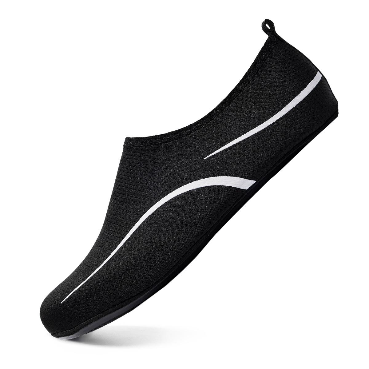 

Amphibious Barefoot Shoes: Stream Trekking, Indoor Fitness, Jump Rope, Yoga, Swimming, Couple Beach Shoes. 42/43