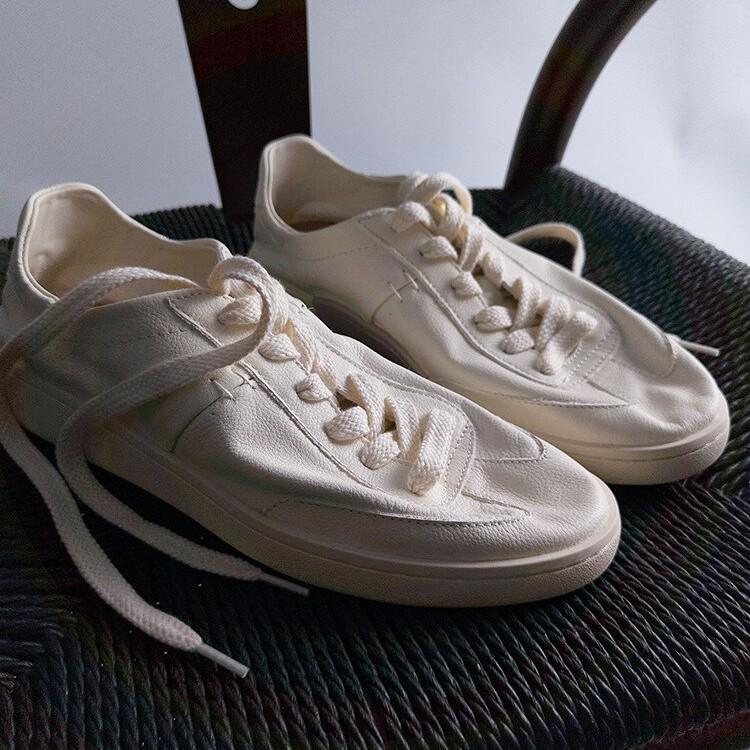 Summer Versatile Commuting Breathable Trendy Flat-Bottomed Popular Male Student Version Shoes Men'S Board Shoes White Shoes Casual Shoes