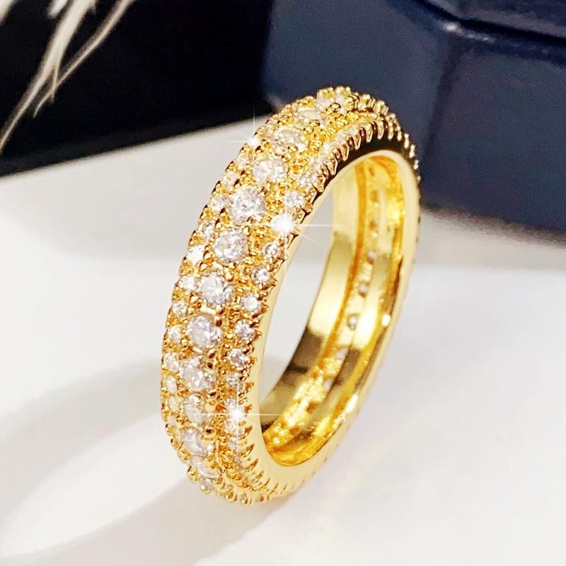 Huitan Fashion Gold Color Wedding Rings Women Full Paved Dazzling Cubic Zirconia High Quality Engagement Bands Zircon Wholesale