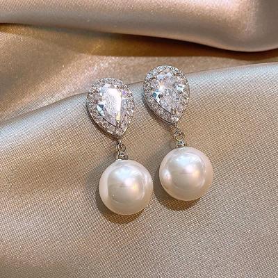 Kadınlar için Zarif S925 Gümüş Zirkon Gözyaşı Damlası İnci Küpeler