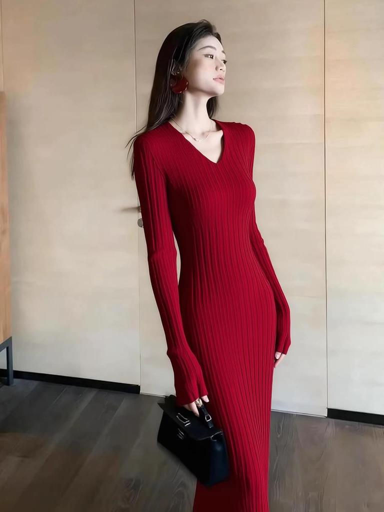 Women's 2026 Red V-neck Knit Bodycon Dress - Autumn/Winter Slim Fit Long Dress