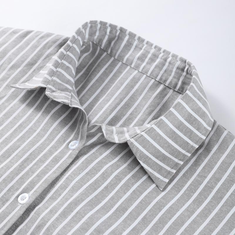 Striped Shirt Shorts Set Spring/Summer 2025 New Fashion Women's Comfort and Leisure 2-piece Set Loose Retro Versatile