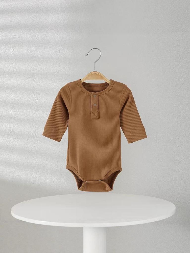 Purple Dopamine Autumn Romper: Trendy Baby Outfit