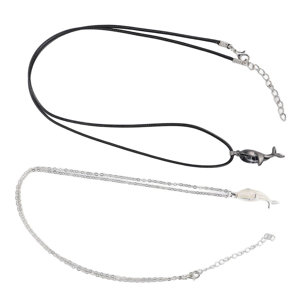 2pcs Collier Couple Alliage Exquis Mignon Pendentif en Forme de Baleine Collier Magnétique Bijou Accessoire Cadeau