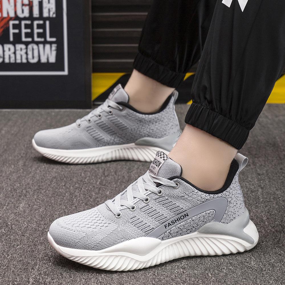 

2025 чоловіче взуття осінь нове спортивне та повсякденне взуття дихаюча сітка з мухотканини легке на плоскій підошві модне універсальне взуття для бігу 44