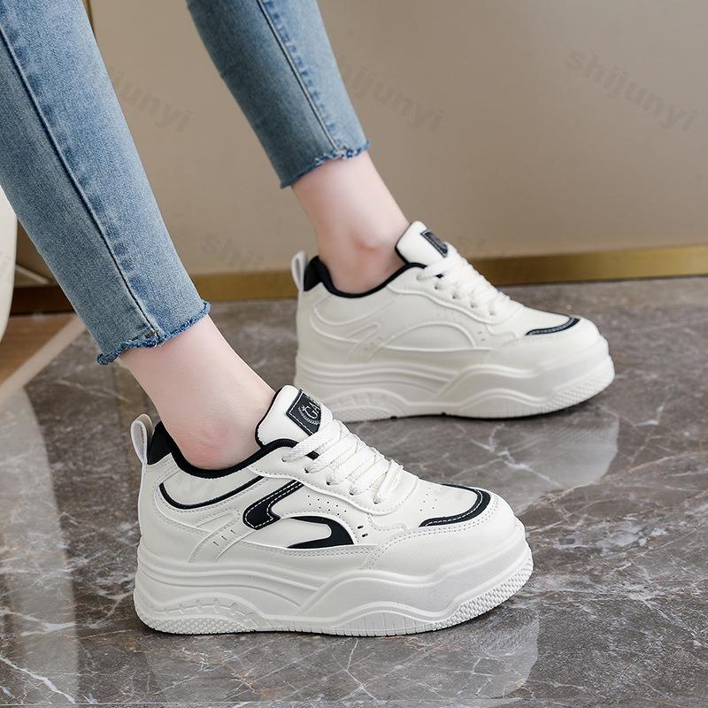 Woman Chunky Sneakers Comfortable Soft Sole Breathable Korean Style Height Increase Flat Shoes Casual Versatile Platform Shoes