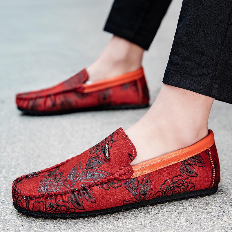Men's Plus Size Rose Bean Soft Leather Casual Shoes - Red Pointed Toe Summer Trend