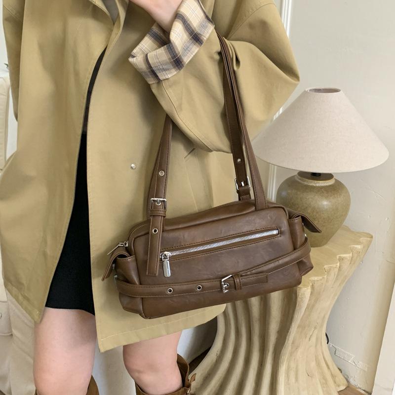 Retro bag women's large capacity 2025 new autumn and winter casual shoulder armpit bag high-quality texture work commuter bag
