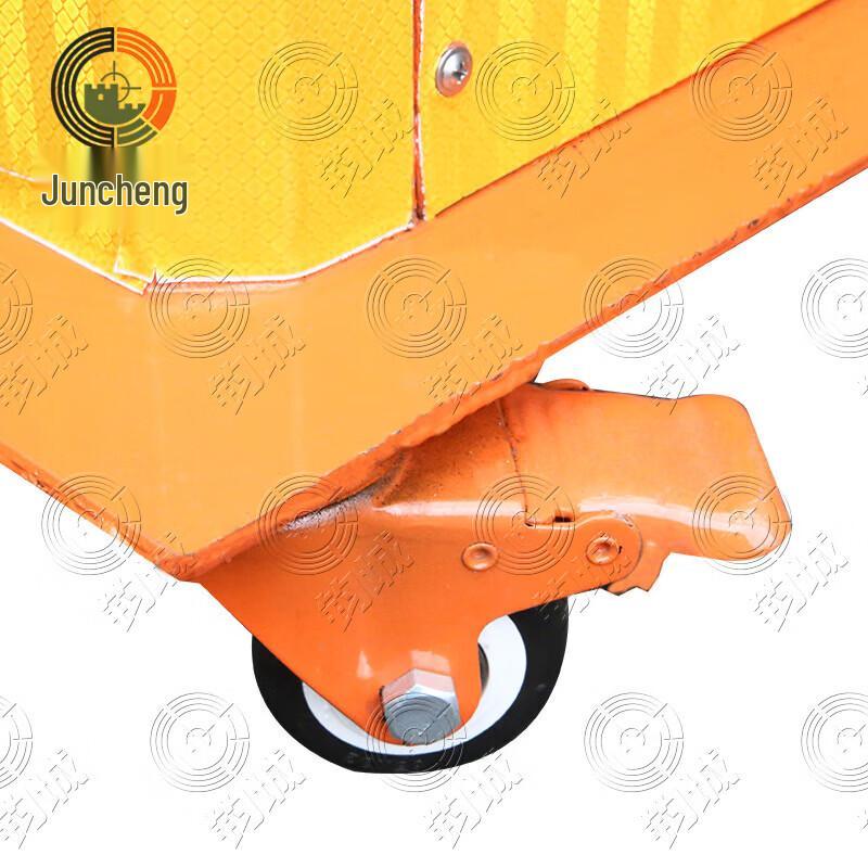 Portable Solar Traffic Signal