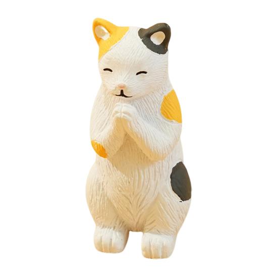 Clasp Hands Animal Statue Simulation Panda Rabbit Capybara Koala Dog Cat Monkey Ornament Resin Sculpture Decoration Ornament