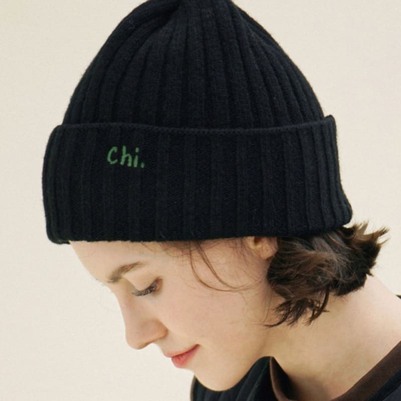 

ШАПКА-БИНИ CHIQUITA ДЛИННАЯ ЧЕРНАЯ 233705SBK FREE (44~60cm)