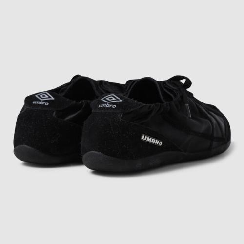 [Umbro] BELLE MUSE Black UR222CCU50_BLK0
