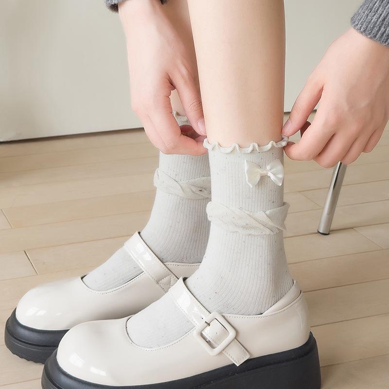 Women's Mid-Calf Bow White Socks - Spring/Summer Solid Color, Japanese Trend, Scrunched & Boneless