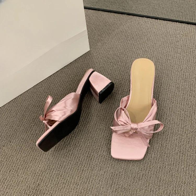 

2025 Весна и Лето Новые Французские Сатиновые Банты Толстые Шлепанцы Женская Мода Высокие Каблуки 35 розовый