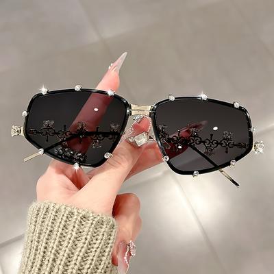 Montature per occhiali personalizzate incastonate di diamanti, occhiali da sole alla moda a forma di diamante, occhiali da sole in stile street