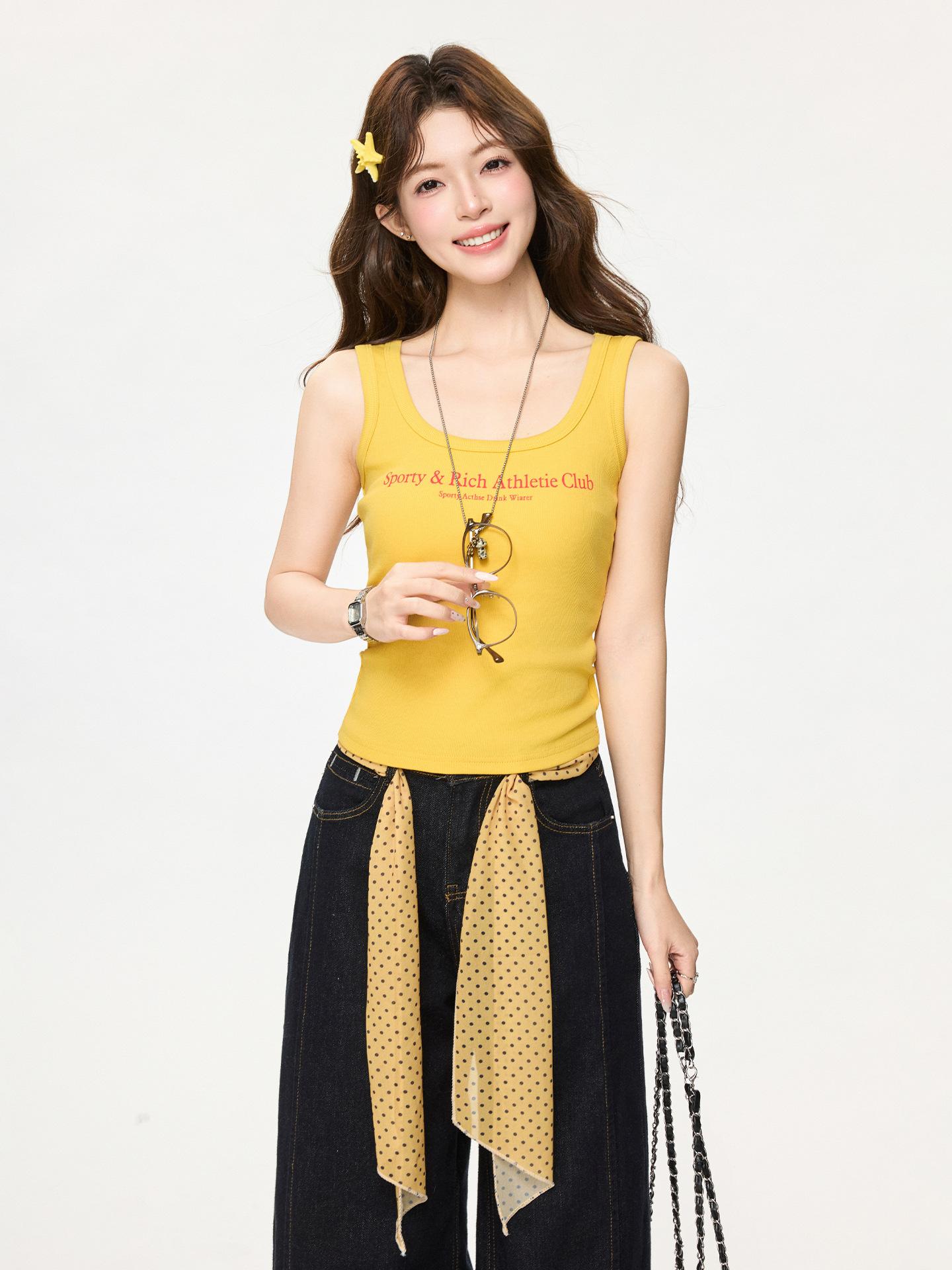 

Yellow letter printing I-shaped square collar exposed collarbone stacked inside wearing sling vest women s spring and summer slim sleeveless top S