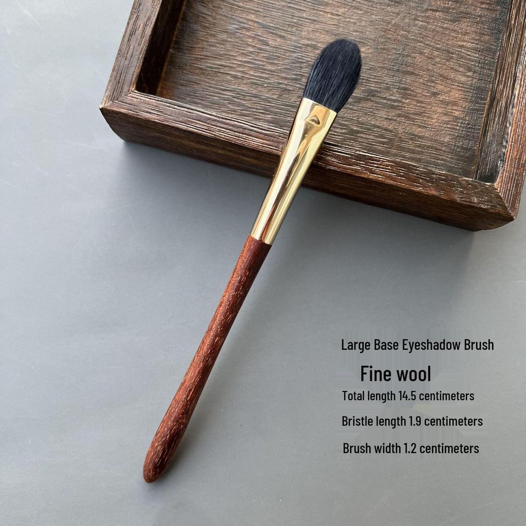 Pearswood Fine-Tipped Wool Eyeshadow Brush: Large Blending and Medium Application with Soft Touch Flame Nose Design.