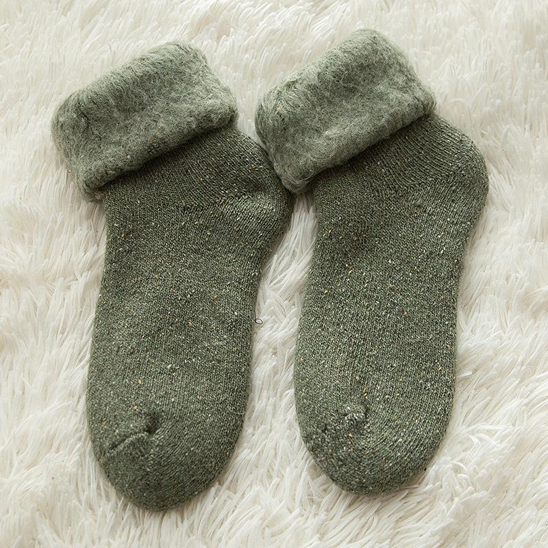 New Winter Warm Wool Women Socks Solid Color Thicker Cashmere Socks Merino Socks Against Cold Snow Russia Male Womens Socks