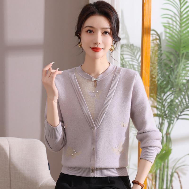 Autumn and Winter New One-piece Fleece Fake Two-piece Fleece Thickened Sweater Fashion Temperament Versatile Mother Top