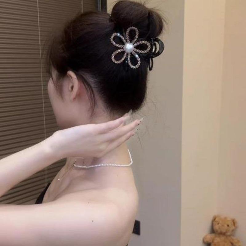 1PC Pince Crabe Fleur Creuse Femme Moyen Haut Sens Arrière Tête Demi Attache Cheveux Pince Requin
