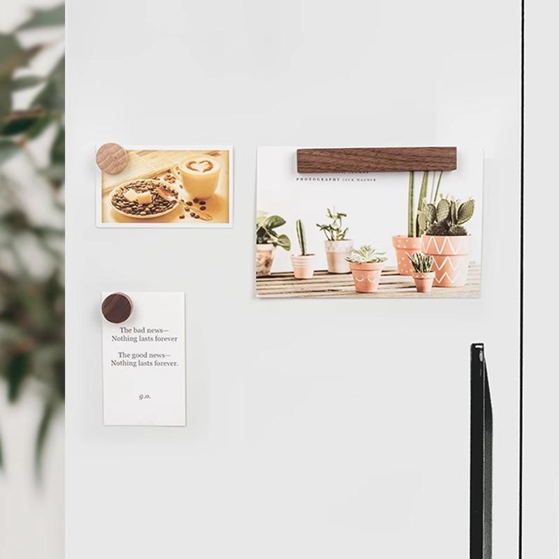 Magnetic refrigerator magnet message board magnetic decoration solid wood simple creative Japanese handmade literary home