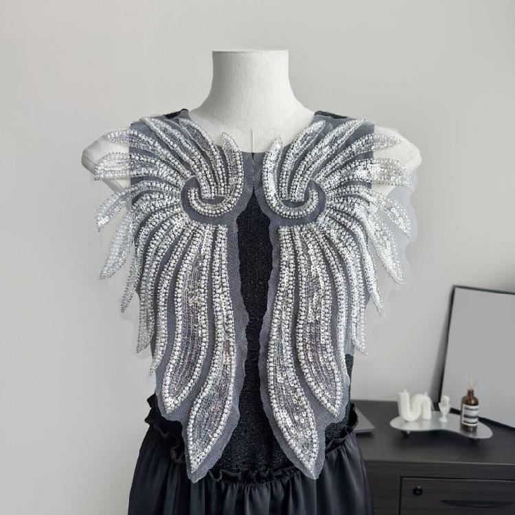 Luxury Sewing Bridal Dress Applique With Delicate Beadwork And Glittering Embellishments Applique Trim