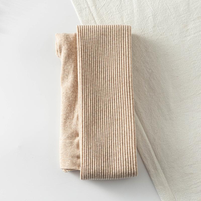 

Тонкие леггинсы осенние женские повседневные брюки с высокой талией трикотажные ребристые утолщенные сплошные эластичные термальные леггинсы длиной до щиколотки one size бежевый