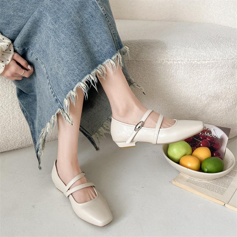 Silver French square head light mouth flat-soled single shoes women's summer 2025 new with skirt versatile soft-soled Mary Jane shoes