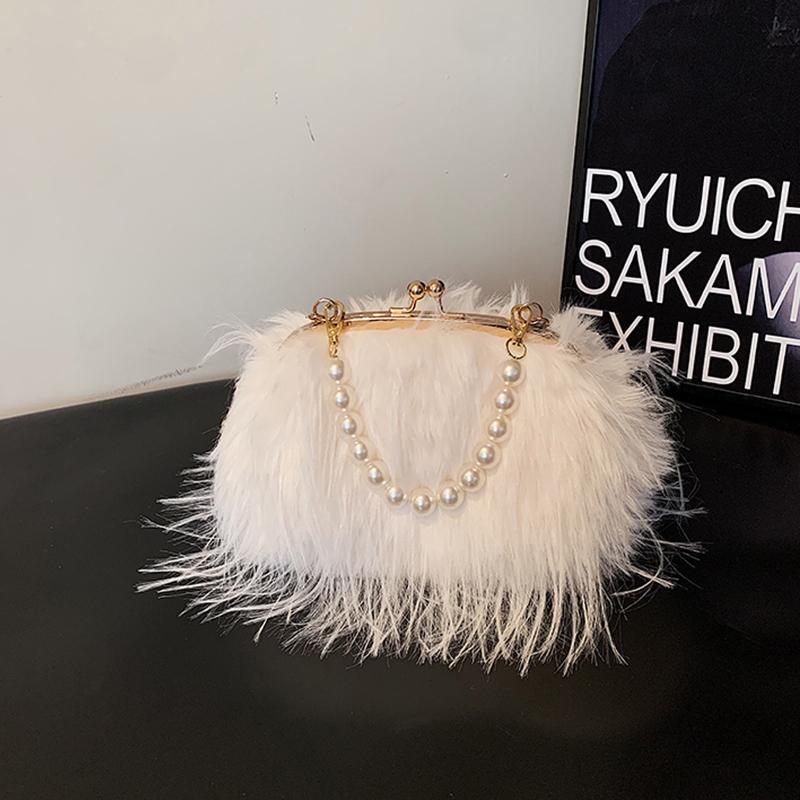 

Yogodlns Small Soft Plush Beaded Shoulder Crossbody Bag for Women Winter Fashion Trend Design Handbags Clutch Bags 20x7x16cm бежевый