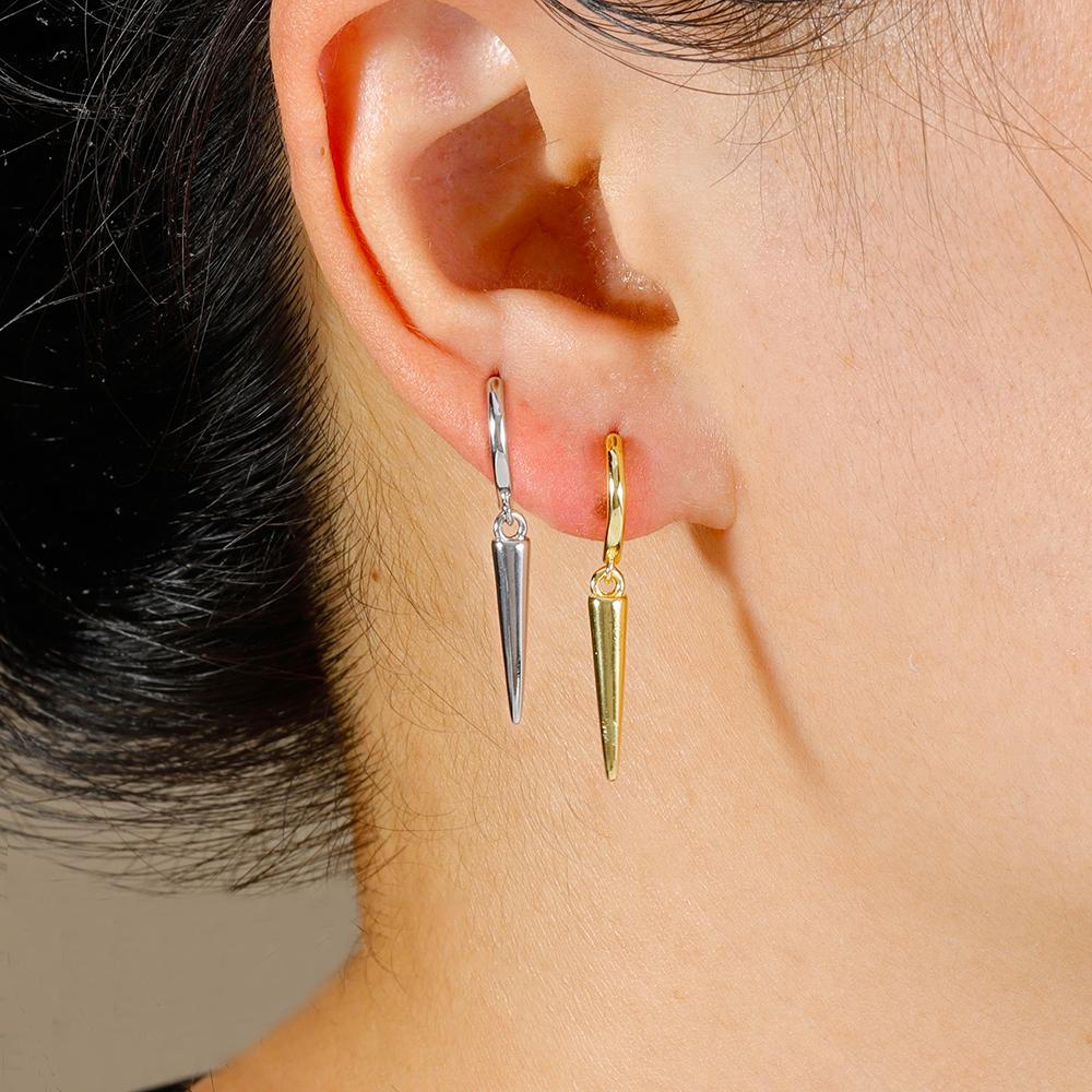 Tuiying003 Women's 2Pcs Stainless Stee Pendant Hoop Earring Trendy Punk Hip-Hop Rivet Piercing Earrings For Gothic Party Wedding Jewelry Gift