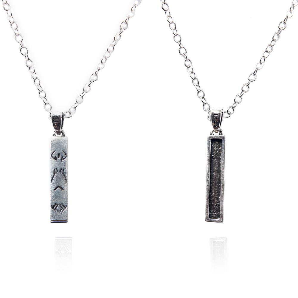 

Anime Jujutsu Kaisen Fushiguro Toji Cosplay Necklace Sword Spear of Tianri Knife Pendant Necklaces for Women Men Jewelry Gift темно-рудий