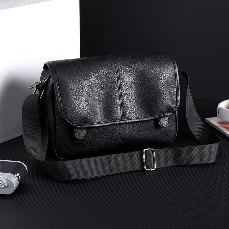 Men's Crossbody Bag Soft Leather Shoulder Bag Business Small Satchel Student Messenger Bag