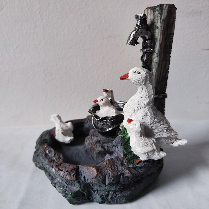 

Белка Утка Скульптура Сад Садовое украшение для дома Украшения из смолы Бассейн Фонтан Ландшафтная статуя Лесное украшение для сада