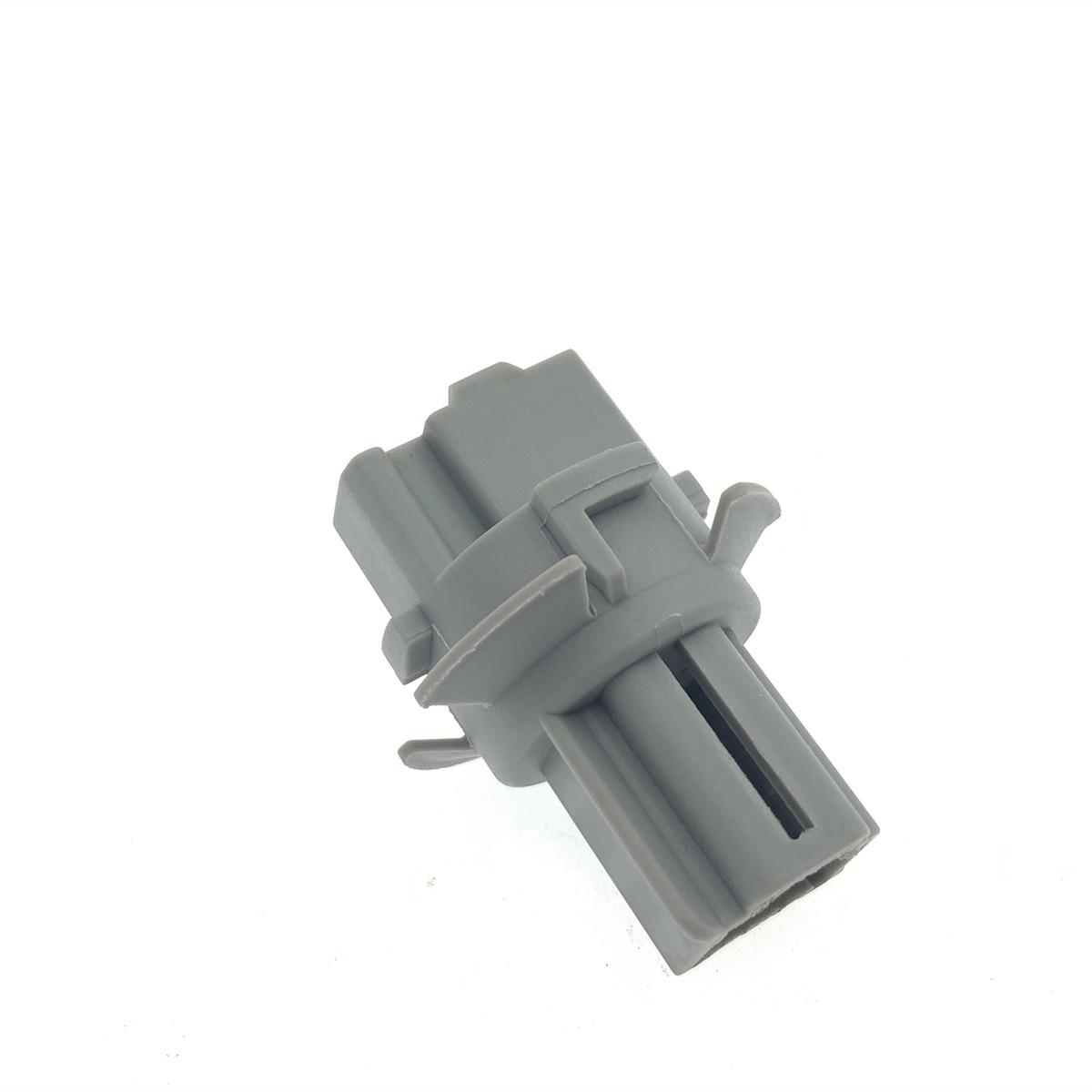 

Honda/Acura Turn Signal Lamp Socket for Odyssey, City, Fengfan, MDX, ZDX