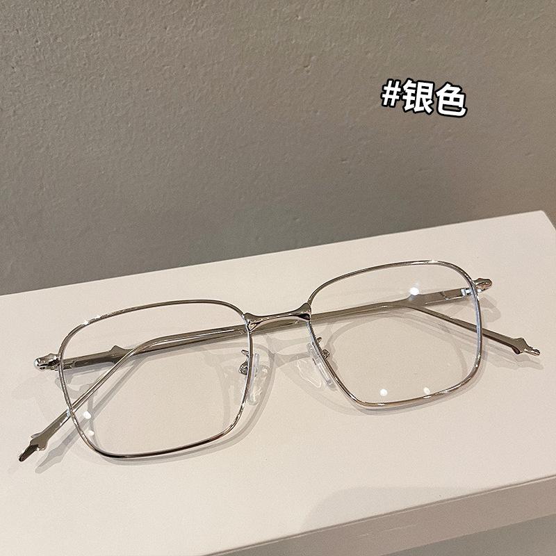 New Style Sunglasses For Men Korean Stylish Square Shape Alloy Frame Sun Glasses Women Campus Style Girls Glass