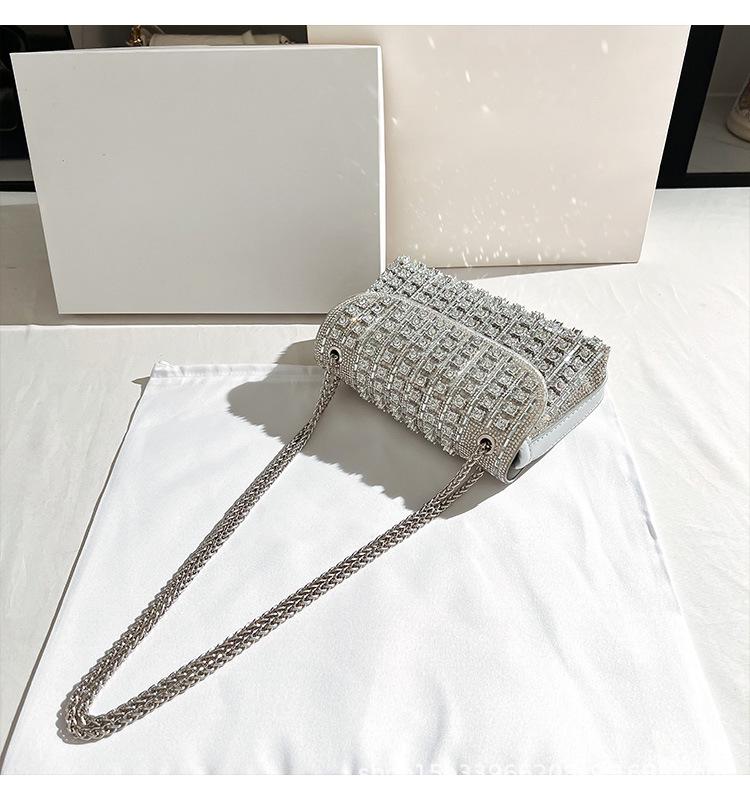 Women's Rhinestone Banquet Cheongsam Handbag - Crossbody, Shoulder, or Hand-Carry Options Available