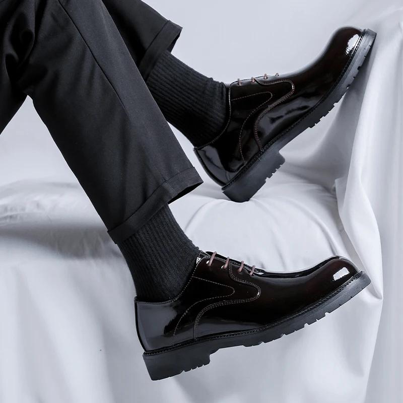 Derby Shoes for Men Ooutdoor Fashion Round Toe Lace-up Oxfords Black Men's Formal Shoes Handmade Business Wedding Party Shoes