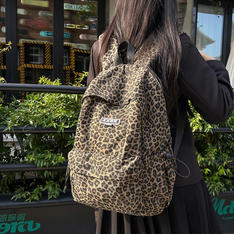Schoolbag Korean version niche retro leopard print backpack women's new trend sweet cool girl personality street shot leopard print backpack