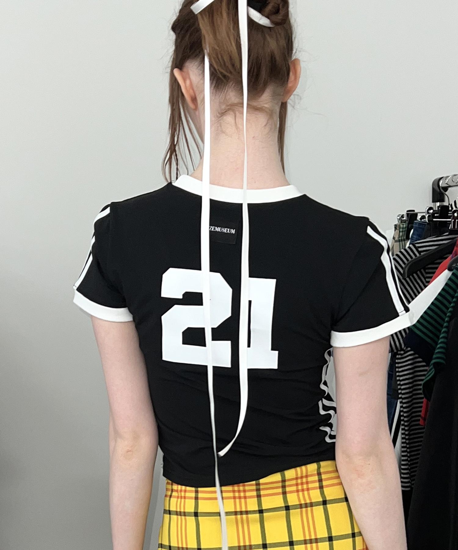 G Museum Linger Line T-Shirts (Black) Black/Free