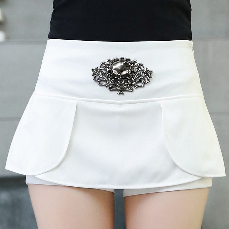 

Весенне-летние европейские и американские хлопковые шорты с оборками и принтом черепа White S